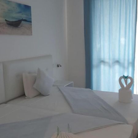 Aparthotel Santa Maria Beach Esterno foto