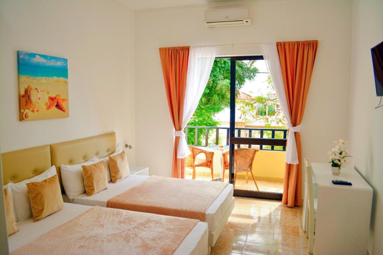 Aparthotel Santa Maria Beach Esterno foto